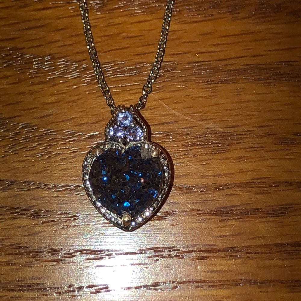 Ladies necklace